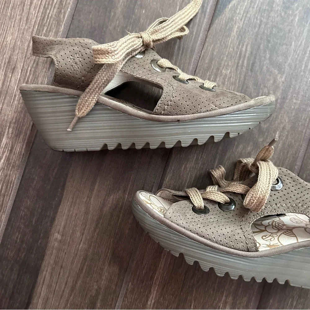 FLY London Luna Perforated Suede Lace-Up Wedge Sandals Sz 8/8.5